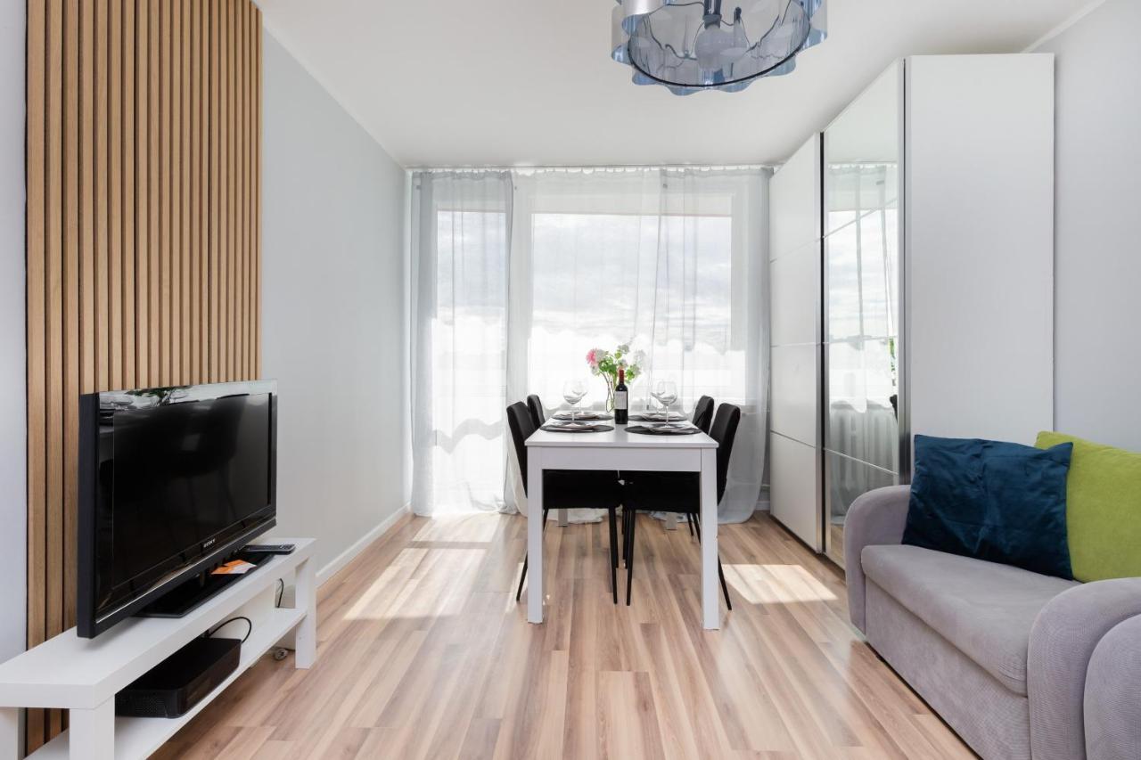 Seaview Apartment Gdansk Przymorze By Noclegi Renters Bagian luar foto
